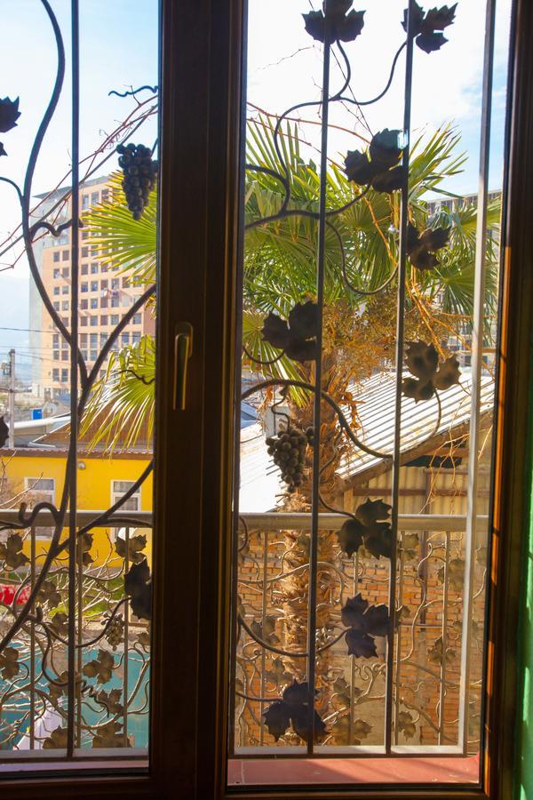 Hotel 4You Tbilisi Ngoại thất bức ảnh